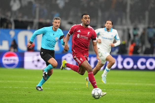 Wataru Endo of Liverpool Marseille v Liverpool, UEFA Champions League, Group Stage, Football, Orange Velodrome, Marseille, France - 21 Jan 2026Marseille Orange Vélodrome France EDITORIAL USE ONLY No use with unauthorised audio, video, data, fixture lists, club league logos or live services. Online in-match use limited to 120 images, no video emulation. No use in betting, games or single club league player publications.  Copyright: xDavexWinter Shutterstockx 16348361og