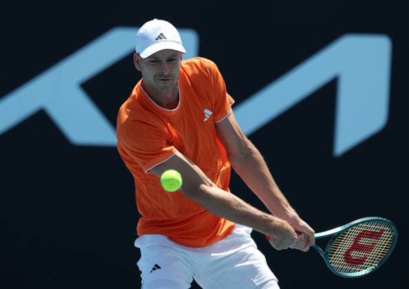 January 22, 2026, Melbourne, Victoria, Australia: HUBERT HURKACZ of Poland during the match against E. Quinn of USA in the third round of Australian Open, Melbourne, Australia. Melbourne Australia - ZUMAc278 20260122_zsp_c278_011 Copyright: xMarcinxCholewinskix