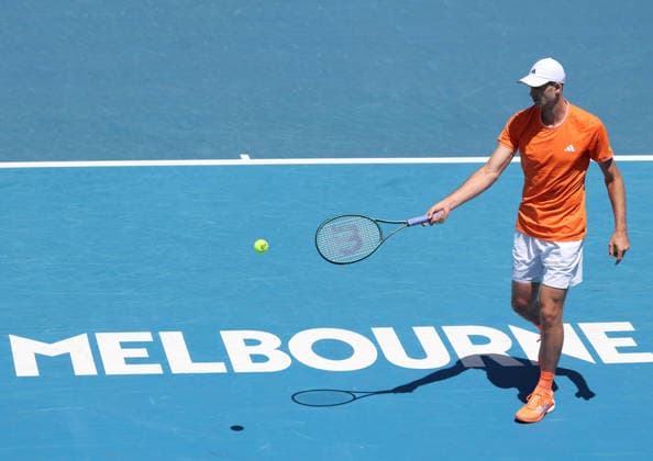 January 22, 2026, Melbourne, Victoria, Australia: HUBERT HURKACZ of Poland during the match against E. Quinn of USA in the third round of Australian Open, Melbourne, Australia. Melbourne Australia - ZUMAc278 20260122_zsp_c278_019 Copyright: xMarcinxCholewinskix