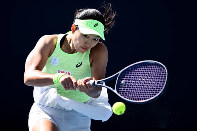 TENNIS AUSTRALIAN OPEN, Moyuka Uchijima of Japan in action during the Women™s 2nd round match against Elise Mertens of Germany on day 5 of the 2026 Australian Open tennis tournament at Melbourne Park in Melbourne, Wednesday, January 22, 2026. ( NO ARCHIVING MELBOURNE VICTORIA AUSTRALIA  Copyright: xJOELxCARRETTx 20260122177236580008