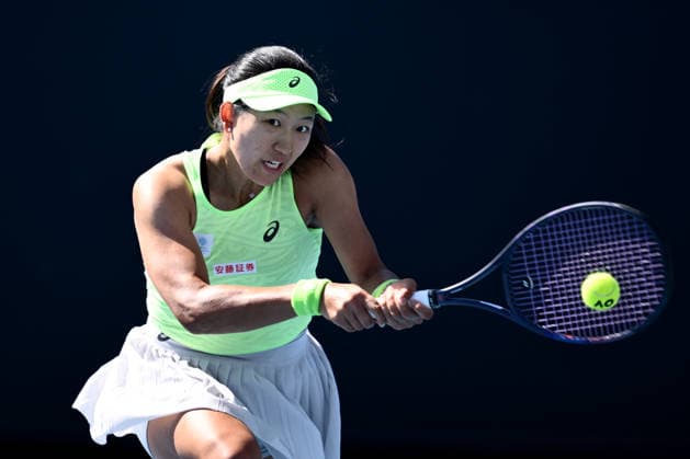 TENNIS AUSTRALIAN OPEN, Moyuka Uchijima of Japan in action during the Women™s 2nd round match against Elise Mertens of Germany on day 5 of the 2026 Australian Open tennis tournament at Melbourne Park in Melbourne, Wednesday, January 22, 2026. ( NO ARCHIVING MELBOURNE VICTORIA AUSTRALIA  Copyright: xJOELxCARRETTx 20260122179851525831