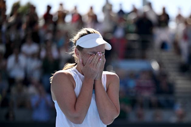 TENNIS AUSTRALIAN OPEN, Maddison Inglis of Australia celebrates match point during the Women™s 2nd round match against Laura Siegemund of Germany on day 5 of the 2026 Australian Open tennis tournament at Melbourne Park in Melbourne, Wednesday, January 22, 2026. ( NO ARCHIVING MELBOURNE VICTORIA AUSTRALIA  Copyright: xLUKASxCOCHx 20260122175260365768