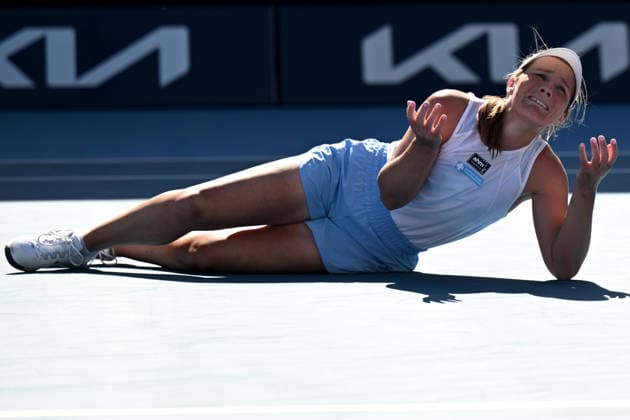 TENNIS AUSTRALIAN OPEN, Maddison Inglis of Australia celebrates match point in the Women™s 2nd round match against Laura Siegemund of Germany on day 5 of the 2026 Australian Open tennis tournament at Melbourne Park in Melbourne, Wednesday, January 22, 2026. ( NO ARCHIVING MELBOURNE VICTORIA AUSTRALIA  Copyright: xLUKASxCOCHx 20260122187273200490