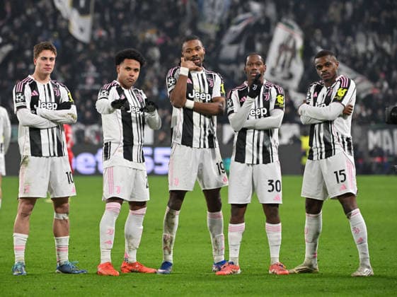(260122) -- TURIN, Jan. 22, 2026 -- Juventus Khephren Thuram (C) celebrates his goal with teammates during the UEFA Champions League match between Juventus and Benfica in Turin, Italy, Jan. 21, 2026. (Photo by Xinhua) (SP)ITALY-TURIN-FOOTBALL-UEFA CHAMPIONS LEAGUE-JUVENTUS VS BENFICA DiegoxPetrussi 