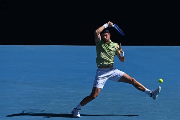 TENNIS AUSTRALIAN OPEN, Arthur Gea of France in action during the Men™s 2nd round match against Stan Wawrinka of Switzerland on day 5 of the 2026 Australian Open tennis tournament at Melbourne Park in Melbourne, Wednesday, January 22, 2026. ( NO ARCHIVING MELBOURNE VICTORIA AUSTRALIA  Copyright: xJAMESxROSSx 20260122183201671073