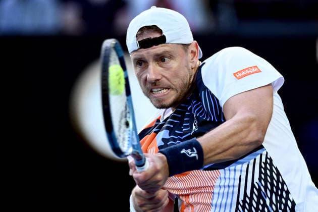 TENNIS AUSTRALIAN OPEN, James Duckworth of Australia in action during of his Men™s 2nd round match against Jannik Sinner of Italy on day 5 of the 2026 Australian Open tennis tournament at Melbourne Park in Melbourne, Wednesday, January 22, 2026. ( NO ARCHIVING MELBOURNE VICTORIA AUSTRALIA  Copyright: xJOELxCARRETTx 20260122116354788517
