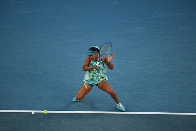 TENNIS AUSTRALIAN OPEN, Naomi Osaka of Japan in action during the Women™s 2nd round match against Sorana Cirstea of Romania on day 5 of the 2026 Australian Open tennis tournament at Melbourne Park in Melbourne, Wednesday, January 22, 2026. ( NO ARCHIVING MELBOURNE VICTORIA AUSTRALIA  Copyright: xLUKASxCOCHx 20260122188244971950