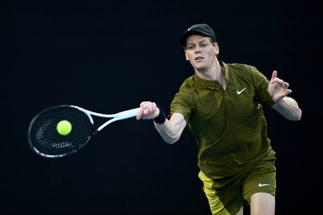 TENNIS AUSTRALIAN OPEN, Jannik Sinner of Italy in action during of his Men™s 2nd round match against James Duckworth of Australia on day 5 of the 2026 Australian Open tennis tournament at Melbourne Park in Melbourne, Wednesday, January 22, 2026. ( NO ARCHIVING MELBOURNE VICTORIA AUSTRALIA  Copyright: xJOELxCARRETTx 20260122158577922125