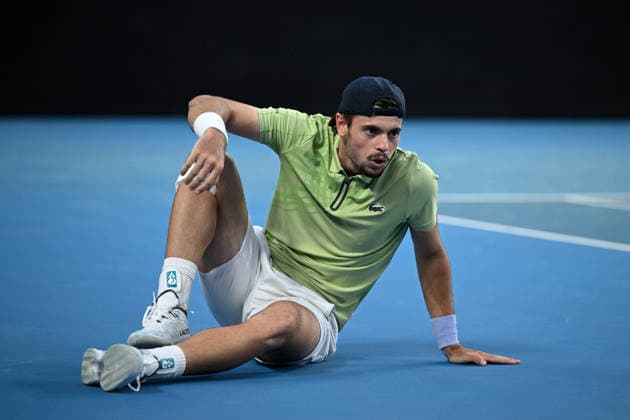 TENNIS AUSTRALIAN OPEN, Arthur Gea of France during the Men™s 2nd round match against Stan Wawrinka of Switzerland on day 5 of the 2026 Australian Open tennis tournament at Melbourne Park in Melbourne, Wednesday, January 22, 2026. ( NO ARCHIVING MELBOURNE VICTORIA AUSTRALIA  Copyright: xJAMESxROSSx 20260122113886476116