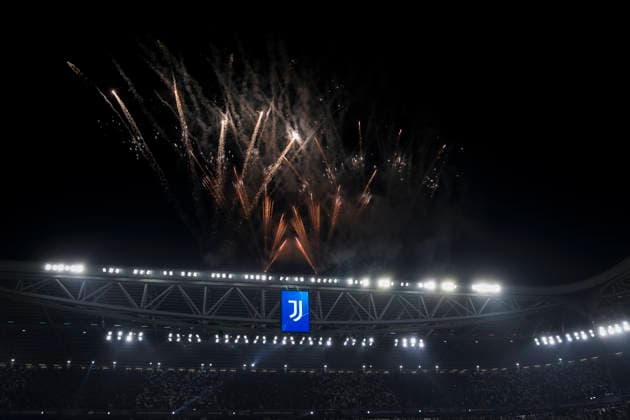 Juventus FC v SL Benfica - UEFA Champions League A fireworks and light show is performed as part of the pre-match entertainment prior to the UEFA Champions League 2025 26 league phase football match between Juventus FC and SL Benfica. Turin Italy Copyright: xNicolòxCampox