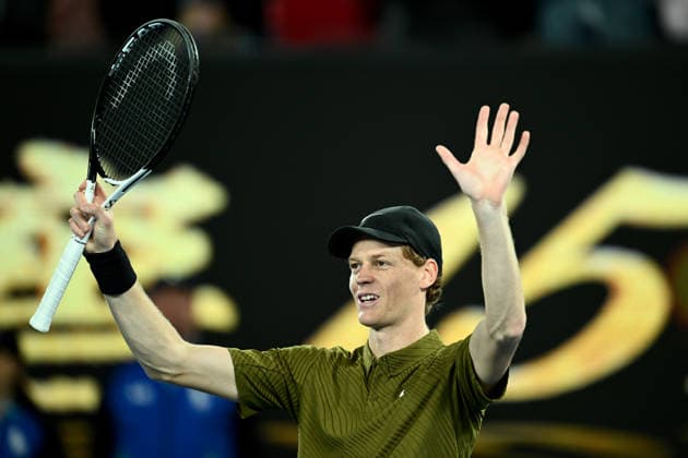 TENNIS AUSTRALIAN OPEN, Jannik Sinner of Italy celebrates match point during of his Men™s 2nd round match against James Duckworth of Australia on day 5 of the 2026 Australian Open tennis tournament at Melbourne Park in Melbourne, Wednesday, January 22, 2026. ( NO ARCHIVING MELBOURNE VICTORIA AUSTRALIA  Copyright: xJOELxCARRETTx 20260122126120068814
