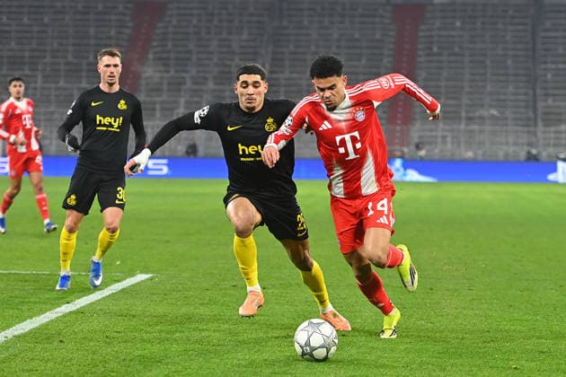 Luis DIAZ Bayern Muenchen , action,duel against Anan KHALAILI Saint Gilloise Football Champions League,season 2025 26, league phase FC Bayern Muenchen Royale Union Saint Gilloise 2 0 on 21 01 2026