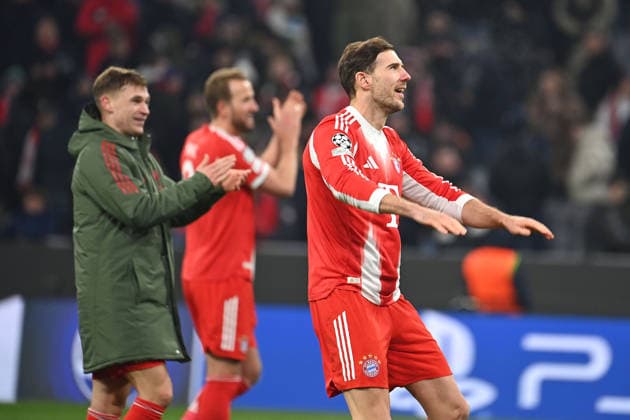 Final cheer Leon GORETZKA Bayern Muenchen ,hi Joshua KIMMICH Bayern Muenchen ,Harry KANE Bayern Muenchen , Cheering,Joy,Enthusiasm, Soccer Champions League,Season 2025 26, League stage FC Bayern Muenchen Royale Union Saint Gilloise 2 0 on 21 01 2026