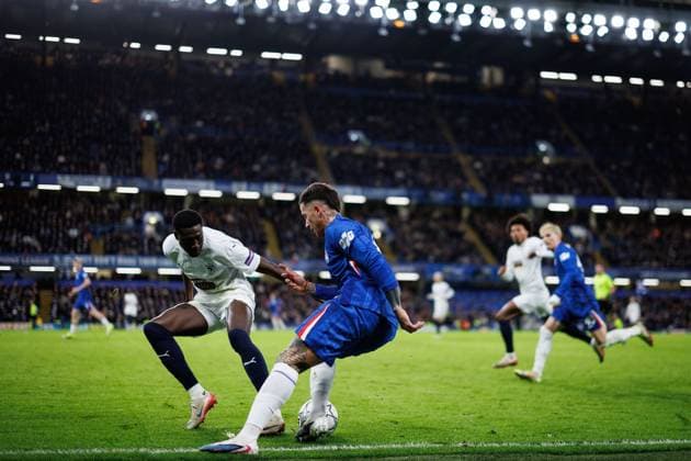 Enzo Fernandez of Chelsea takes on Derrick Luckassen of Pafos Chelsea v Pafos, UEFA Champions League, Group Stage, Football, Stamford Bridge, London, UK - 21 Jan 2026London Stamford Bridge United Kingdom EDITORIAL USE ONLY No use with unauthorised audio, video, data, fixture lists, club league logos or live services. Online in-match use limited to 120 images, no video emulation. No use in betting, games or single club league player publications. Copyright: xSimonxDael Shutterstockx 16348356bu