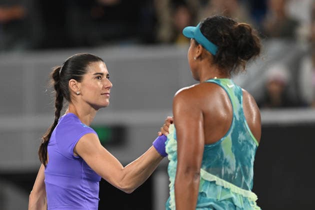 TENNIS AUSTRALIAN OPEN, Sorana Cirstea of Romania following her loss in the Women™s 2nd round match to Naomi Osaka of Japan on day 5 of the 2026 Australian Open tennis tournament at Melbourne Park in Melbourne, Wednesday, January 22, 2026. ( NO ARCHIVING MELBOURNE VICTORIA AUSTRALIA  Copyright: xLUKASxCOCHx 20260122167810902727