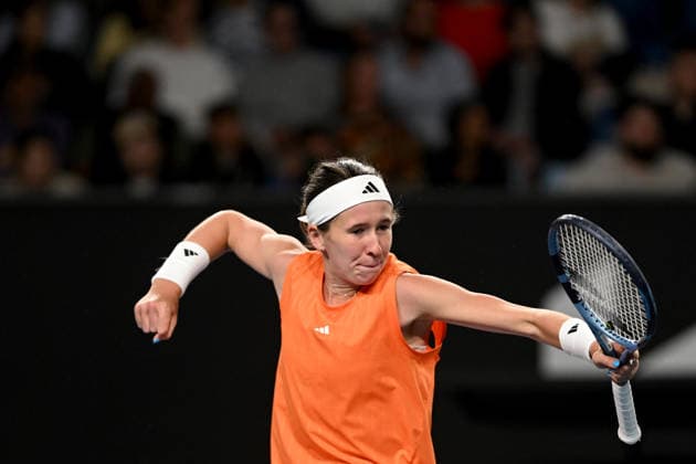 TENNIS AUSTRALIAN OPEN, Nikola Bartunkova of Czechia reacts during the Women™s 2nd round match against Belinda Bencic of Switzerland on day 5 of the 2026 Australian Open tennis tournament at Melbourne Park in Melbourne, Wednesday, January 22, 2026. ( NO ARCHIVING MELBOURNE VICTORIA AUSTRALIA  Copyright: xLUKASxCOCHx 20260122197753409414