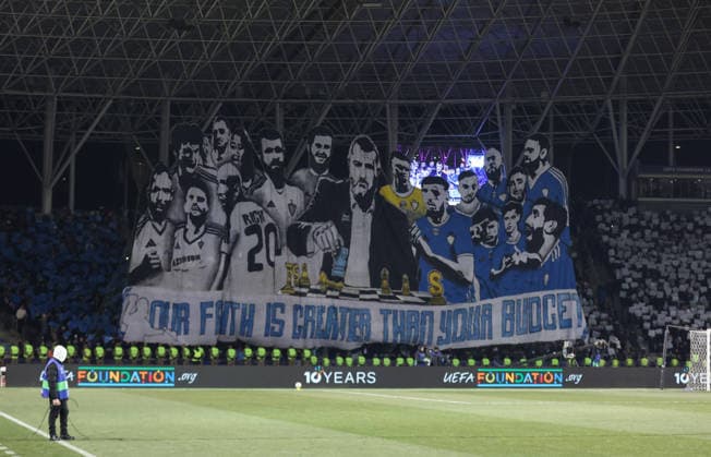 21 01 2026, Football UEFA Champions League, Qarabag Agdam FK Eintracht Frankfurt, v l , choreography, fans, atmosphere, scarves, jerseys, emotions, support, scarfs, jersey, emotions DFL DFB REGULATIONS PROHIBIT ANY USE OF PHOTOGRAPHS AS IMAGE SEQUENCES AND OR QUASI VIDEO xdcx Copyright: HMBxMedia Claus