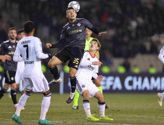 21 01 2026, Football UEFA Champions League, Qarabag Agdam FK Eintracht Frankfurt, v l , Pedro Bicalho Qarabag Agdam FK , Ritsu Doan Eintracht Frankfurt DFL DFB REGULATIONS PROHIBIT ANY USE OF PHOTOGRAPHS AS IMAGE SEQUENCES AND OR QUASI VIDEO xdcx Copyright: HMBxMedia Claus