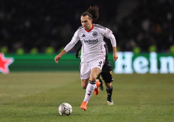 21 01 2026, Football UEFA Champions League, Qarabag Agdam FK Eintracht Frankfurt, v l , Arthur Theate Eintracht Frankfurt DFL DFB REGULATIONS PROHIBIT ANY USE OF PHOTOGRAPHS AS IMAGE SEQUENCES AND OR QUASI VIDEO xdcx Copyright: HMBxMedia Claus