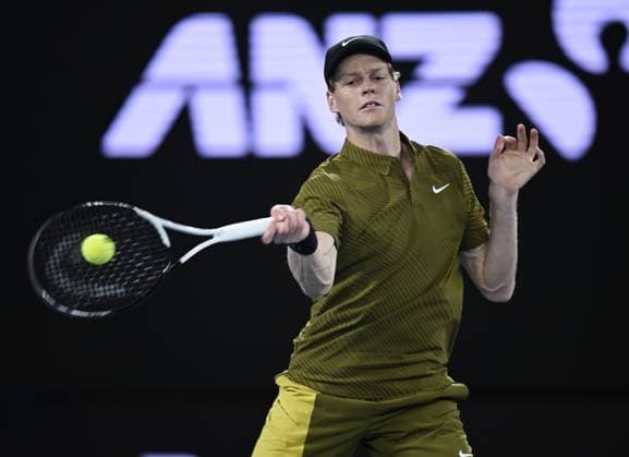 (260122) -- MELBOURNE, Jan. 22, 2026 -- Jannik Sinner of Italy hits a return during the men s singles 2nd round match between Jannik Sinner of Italy and James Duckworth of Australia at the Australian Open tennis tournament in Melbourne, Australia, Jan. 22, 2026. (Photo by Xinhua) (SP)AUSTRALIA-MELBOURNE-TENNIS-AUSTRALIAN OPEN-MEN S SINGLES WangxShen 