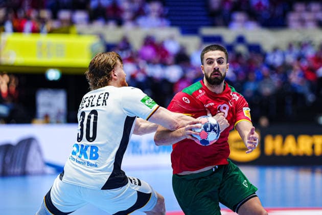 Tom Kiesler Germany, 30 , Martim Costa Portugal, 79 DEN, Germany vs Portugal, Handball, EHF European Championship 2026, Main Round, Matchday 1, 22 01 2026 DEN, Germany vs Portugal, Handball, EHF European Championship 2026, Main Round, Matchday 1, 22 01 2026 Herning Copyright: xEibner-Pressefoto MarcelxvonxFehrnx EP_MFN