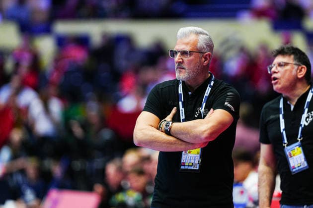 Paulo Pereira Portugal, Coach DEN, Germany vs Portugal, Handball, EHF European Championship 2026, Main Round, Matchday 1, 22 01 2026 DEN, Germany vs Portugal, Handball, EHF European Championship 2026, Main Round, Matchday 1, 22 01 2026 Herning Copyright: xEibner-Pressefoto MarcelxvonxFehrnx EP_MFN