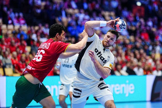 Ricardo Brandao Portugal, 86 , Johannes Golla Germany, 04 DEN, Germany vs Portugal, Handball, EHF European Championship 2026, Main Round, Matchday 1, 22 01 2026 DEN, Germany vs Portugal, Handball, EHF European Championship 2026, Main Round, Matchday 1, 22 01 2026 Herning Copyright: xEibner-Pressefoto MarcelxvonxFehrnx EP_MFN