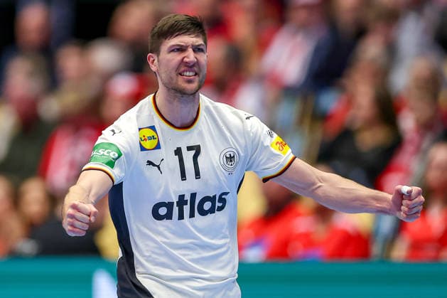 22 01 2026, Handball, Men s EHF EURO 2026, Germany Portugal, Jyske Bank Boxen in Herning, Denmark, Main Round Lukas Zerbe Germany 17 cheering Denmark
