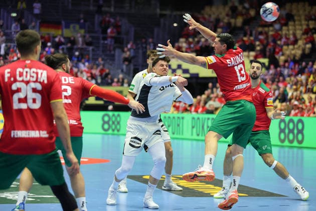 Germany Portugal, EHF Handball European Championship 2026 Marko Grgic Germany, 71 throws from the back, past Salvador Salvador Portugal, 13 Handball EHF European Championship, international match between Germany and Portugal on January 22, 2026 in Herning Denmark , Herning Denmark Jyske Bank Boxen