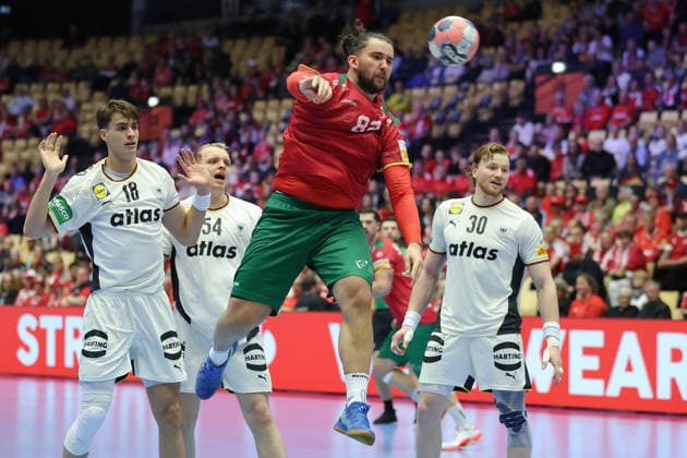 Germany Portugal, EHF Handball European Championship 2026 Luis Frade Portugal, 82 past Julian Köster Germany, 18 , Justus Fischer Germany, 54 and Tom Kiesler Germany, 30 Handball EHF European Championship, international match between Germany and Portugal on January 22, 2026 in Herning Denmark , Herning Denmark Jyske Bank Boxing