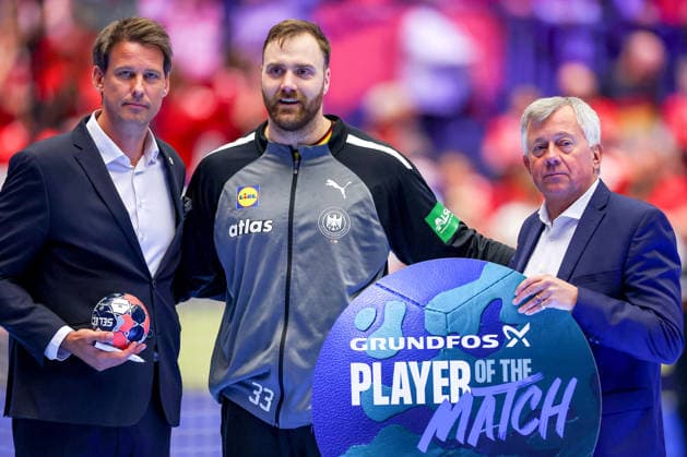 22 01 2026, Handball, Men s EHF EURO 2026, Germany Portugal, Jyske Bank Boxen in Herning, Denmark, Main Round Player of the Match POTM Honor Award Andreas Wolff Germany 33 Denmark
