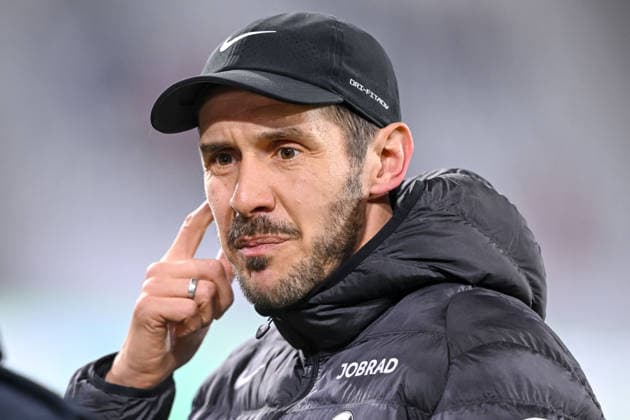 Coach Julian Schuster SC Freiburg gestures during the UEFA Europa League 2025 26 League Phase MD7 match between SC Freiburg and Maccabi Tel Aviv FC at Stadion am Wolfswinkel on January 22, 2026 in Freiburg im Breisgau, Germany Photo by Harry Langer DeFodi Images