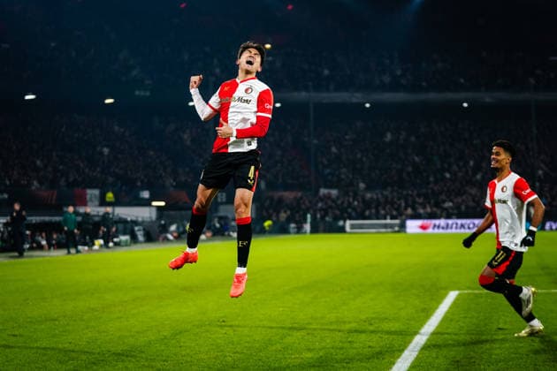UEFA Europa League: Feyenoord v SK Sturm Graz Rotterdam - Tsuyoshi Watanabe of Feyenoord Rotterdam, Goncalo Borges of Feyenoord Rotterdam during the seventh match of the UEFA Europa League 2025 2026. The match is set between Feyenoord and SK Sturm Graz at Stadion Feijenoord De Kuip on 22 January 2026 in Rotterdam, The Netherlands. (VK Sportphoto Danny de Groot) Copyright: xDannyxdexGrootx