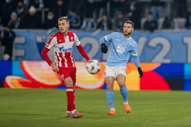 260122 Vasilije Kostov of Crvena Zvezda and Gabriel Busanello of Malmö FF during the UEFA Europa League football match between Malmö FF and Crvena Zvezda on January 22, 2026 in Malmö Photo Petter Arvidson BILDBYRAN kod PA PA1132 fotboll football soccer fotball uefa europa league europa league malmö ff crvena zvezda bbeng röda stjärnan  Copyright: PETTERxARVIDSON BB260122PA091