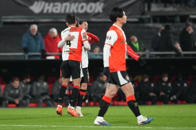 ROTTERDAM , 22-01-2026 , Stadium Feijenoord de Kuip , season 2025 2026 , UEFA Europa League football , match between Feyenoord - Sturm Graz , Feyenoord celebrates the 1-0 scored by Feyenoord player Tsuyoshi Watanabe Feyenoord - Sturm Graz  x200999118x Copyright: