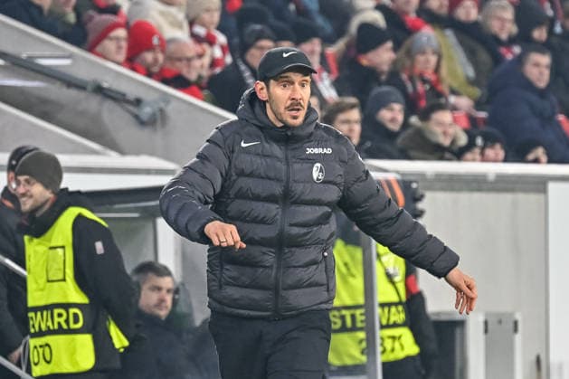 Julian Schuster SC Freiburg, Coach with emotion GER, SC Freiburg Maccabi Tel Aviv, Football, Europa League, Matchday 7, Season 2025 2026, 22 01 2026 GER, SC Freiburg Maccabi Tel Aviv, Football, Europa League, Matchday 7, Season 2025 2026, 22 01 2026 Freiburg Copyright: xEibner-Pressefoto ThomasxHessx EP_THS