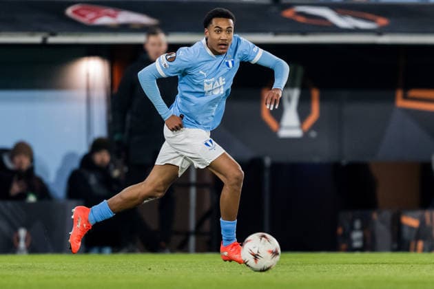 260122 Theodor Lundbergh of Malmö FF during the UEFA Europa League football match between Malmö FF and Crvena Zvezda on January 22, 2026 in Malmö Photo Petter Arvidson BILDBYRAN kod PA PA1132 fotboll football soccer fotball uefa europa league europa league malmö ff crvena zvezda bbeng röda stjärnan  Copyright: PETTERxARVIDSON BB260122PA094