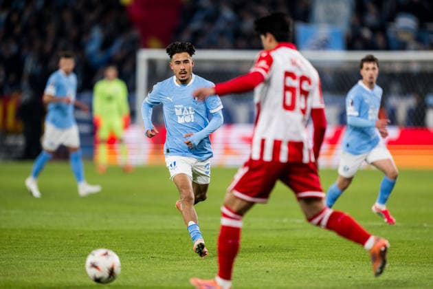 260122 Adrian Skogmar of Malmö FF during the UEFA Europa League football match between Malmö FF and Crvena Zvezda on January 22, 2026 in Malmö Photo Petter Arvidson BILDBYRAN kod PA PA1132 fotboll football soccer fotball uefa europa league europa league malmö ff crvena zvezda bbeng röda stjärnan  Copyright: PETTERxARVIDSON BB260122PA096