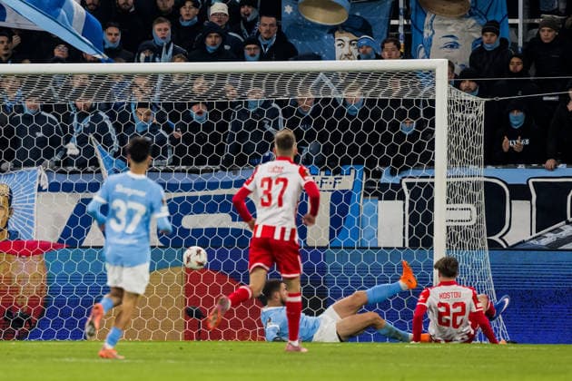 260122 Vasilije Kostov of Crvena Zvezda scores the 0-1 goal during the UEFA Europa League football match between Malmö FF and Crvena Zvezda on January 22, 2026 in Malmö Photo Petter Arvidson BILDBYRAN kod PA PA1132 fotboll football soccer fotball uefa europa league europa league malmö ff crvena zvezda bbeng röda stjärnan  Copyright: PETTERxARVIDSON BB260122PA106