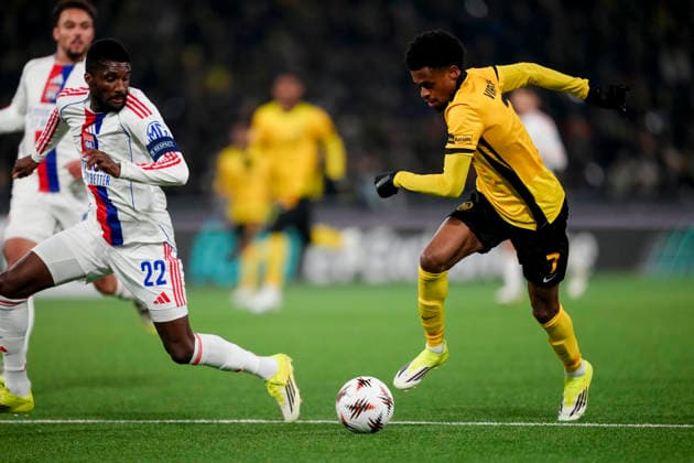 Switzerland UEFA Europa League 2025 26, BSC Young Boys vs Olympique Lyonnais Stadion Wankdorf, Bern Alan Virginius 7 Young Boys in duel with Clinton Mata 22 Lyon Bern Stadion Wankdorf Bern Switzerland Copyright: xKjetilxWaberx