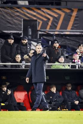 ROTTERDAM - Feyenoord coach Robin van Persie during the UEFA Europa League match between Feyenoord and SK Sturm Graz at Feyenoord Stadion de Kuip on January 22, 2026, in Rotterdam, Netherlands. BAS CZERWINSKI ANP UEFA Europa League 2025 26 League Phase MD7 2025-2026 xVIxANPxSportx xxANPxIVx 548257550 originalFilename: 548257550.jpg