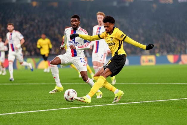 Switzerland UEFA Europa League 2025 26, BSC Young Boys vs Olympique Lyonnais Stadion Wankdorf, Bern Alan Virginius 7 Young Boys in action against Clinton Mata 22 Lyon Bern Stadion Wankdorf Bern Switzerland Copyright: xKjetilxWaberx