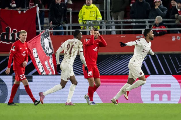 260122 Junior Brumado celebrates after 1 2 during the UEFA Europa League football match between Brann and Midtjylland on January 22, 2026 in Bergen Photo Marius Simensen BILDBYRAN COP 238 MM0054 bbeng fotboll football soccer fotball uefa europa league brann midtjylland jubel  Copyright: MARIUSxSIMENSEN BB260122ZE023