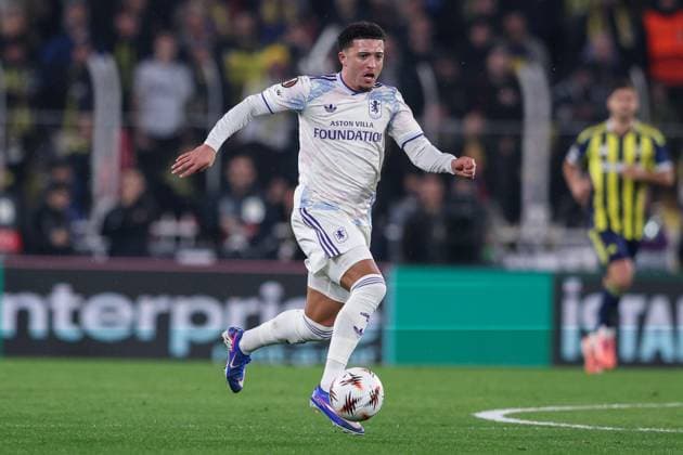 Jadon Sancho of Aston Villa runs with the ball Fenerbache v Aston Villa, UEFA Europa League, Group Stage, Football, Sukru Saracoglu Stadium, Istanbul, Turkiye - 22 Jan 2026Istanbul Sukru Saracoglu Stadium Turkey EDITORIAL USE ONLY No use with unauthorised audio, video, data, fixture lists, club league logos or live services. Online in-match use limited to 120 images, no video emulation. No use in betting, games or single club league player publications. Copyright: xRaddadxJebarah Shutterstockx 16348379bh
