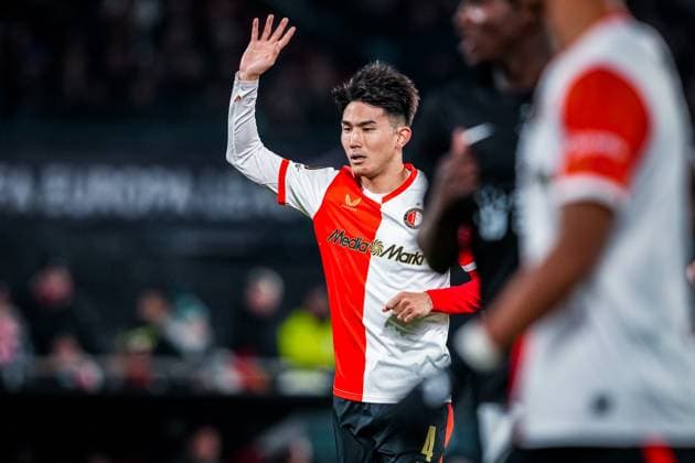ROTTERDAM , 22-01-2026 , Stadium Feijenoord de Kuip , season 2025 2026 , UEFA Europa League football , match between Feyenoord - Sturm Graz , Feyenoord player Tsuyoshi Watanabe Feyenoord - Sturm Graz  x200999493x Copyright: