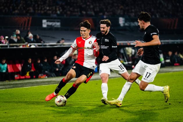 UEFA Europa League: Feyenoord v SK Sturm Graz Rotterdam - Tsuyoshi Watanabe of Feyenoord Rotterdam, Otar Kiteishvili of Sturm Graz during the seventh match of the UEFA Europa League 2025 2026. The match is set between Feyenoord and SK Sturm Graz at Stadion Feijenoord De Kuip on 22 January 2026 in Rotterdam, The Netherlands. (VK Sportphoto Danny de Groot) Copyright: xDannyxdexGrootx