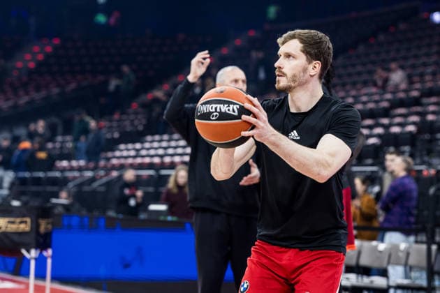 MUNICH, GERMANY - JANUARY 22: Andreas Andi Obst (FC Bayern Muenchen, 13) during warm up before the Turkish Airlines EuroLeague match between FC Bayern Muenchen vs. Valencia Basket at SAP Garden on round 24 of Turkish Airlines EuroLeague on January 22, 2026 in Munich, Germany. Bavaria Germany Copyright: xSteffiexWunderlx