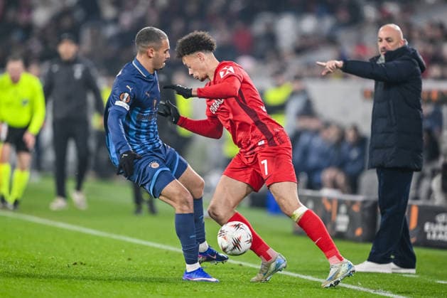 Saied Abu Farchi Maccabi Tel Aviv FC and Derry Scherhant SC Freiburg battle for the ball during the UEFA Europa League 2025 26 League Phase MD7 match between SC Freiburg and Maccabi Tel Aviv FC at Stadion am Wolfswinkel on January 22, 2026 in Freiburg im Breisgau, Germany Photo by Harry Langer DeFodi Images