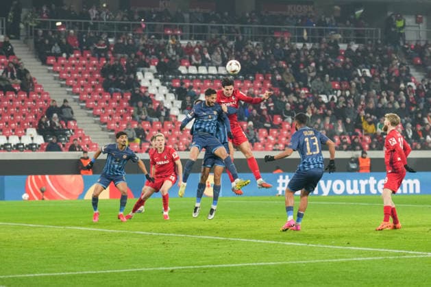 UEFA Europa League SC Freiburg vs Maccabi Tel Aviv, 11 12 2026 Igor Matanovic SC Freiburg, 31 with a header UEFA Europa League SC Freiburg vs Maccabi Tel Aviv, Europa Park Stadium, 11 12 2026 Copyright: xBEAUTIFULxSPORTS Boscox