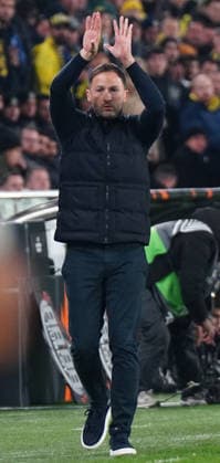 ISTANBUL, TURKEY - JANUARY 22: Coach Domenico Tedesco of Fenerbahce reacts during the UEFA Europa League 2025 26 League Phase MD7 match between Fenerbahce SK and Aston Villa FC at Fenerbahce Sükrü Saracoglu Spor Kompleksi Chobani Stadium on January 22, 2026 in Istanbul, Turkey. Istanbul Turkey Copyright: xSeskimphotox FBahce-AVilla-220126 (44)
